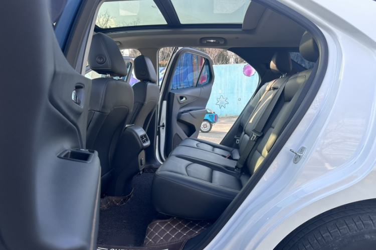 Used Chevrolet Equinox 2022 535T YuJie Edition Interior 3