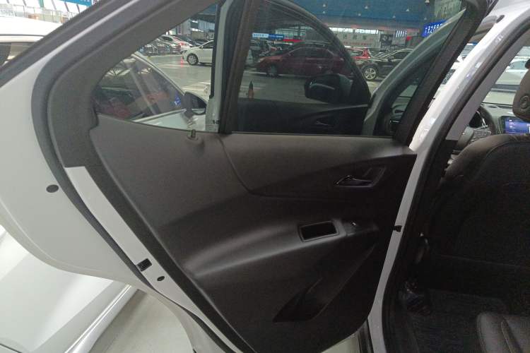 Used Chevrolet Equinox 2022 535T Chijie Edition Interior 8