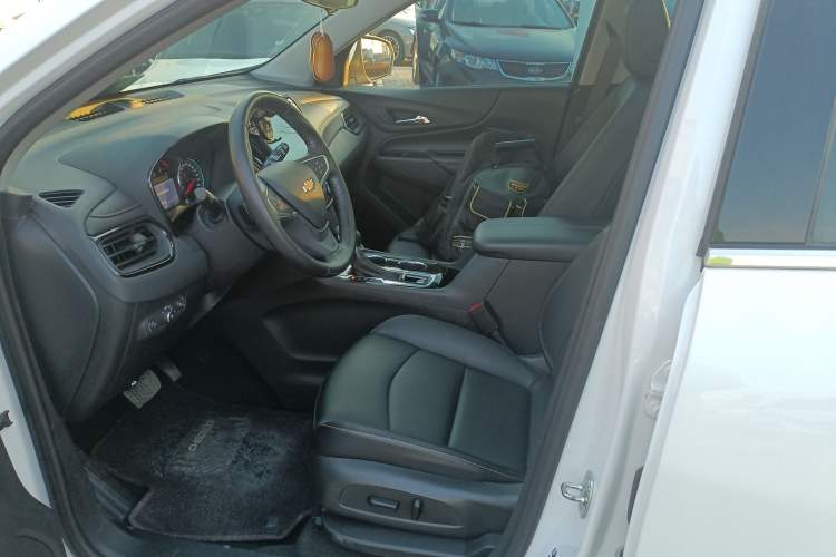 Used Chevrolet Equinox 2022 535T YuJie Edition Left Front Seat