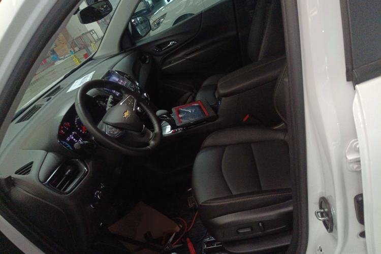 Used Chevrolet Equinox 2022 535T Chijie Edition Left Front Seat