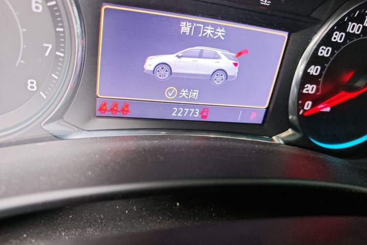 Used Chevrolet Equinox 2022 535T YuJie Edition Odometer Close Up