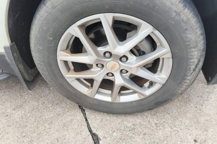 Used Chevrolet Equinox 2022 535T Chijie Edition Right Front Wheel Hub
