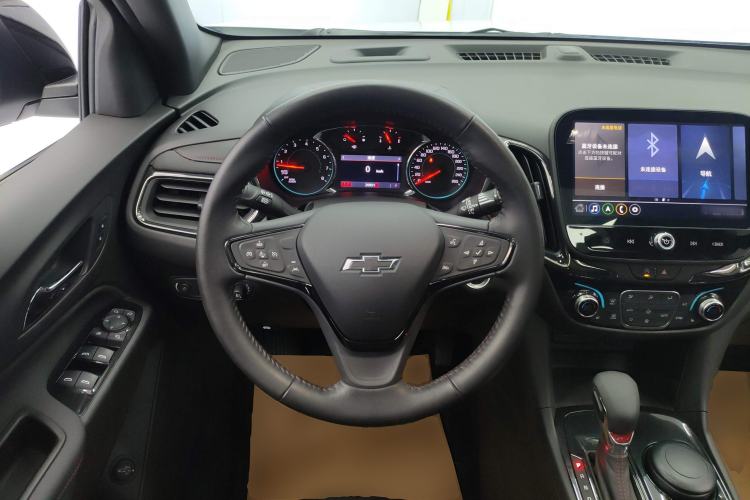 Used Chevrolet Equinox 2022 Mild Hybrid 550T RS Smart Boundary-Setting Edition Steering Wheel