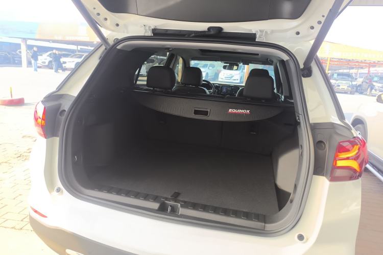 Used Chevrolet Equinox 2022 535T YuJie Edition Trunk
