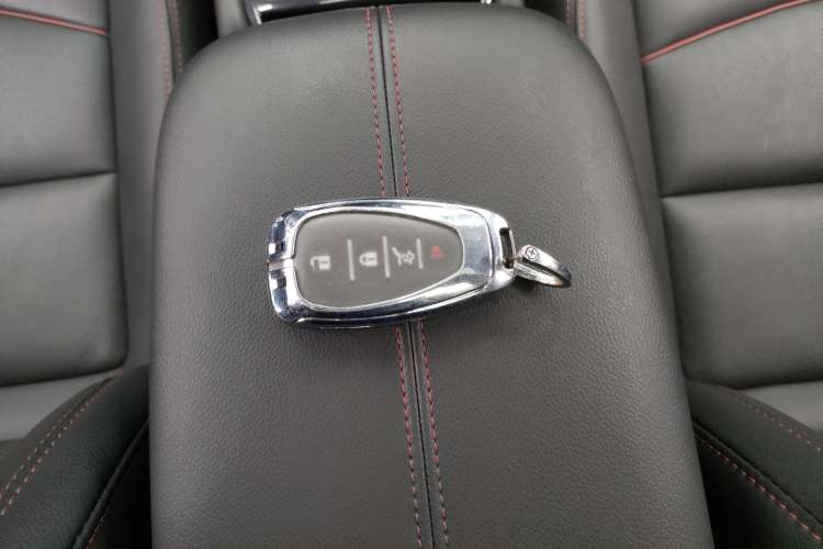 Used Chevrolet Equinox 2022 Mild Hybrid 550T RS Smart Boundary-Setting Edition Vehicle Key