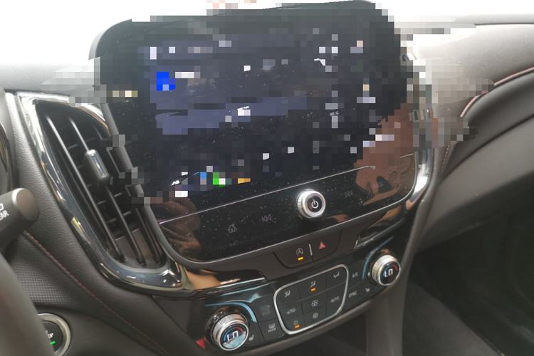 Used Chevrolet Equinox 2023 Mild Hybrid 2.0T RS Smart Boundary-Pushing Edition Audio And AC Panel