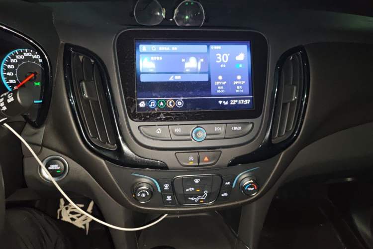 Used Chevrolet Equinox 2023 1.5T Chijie Version Audio And AC Panel