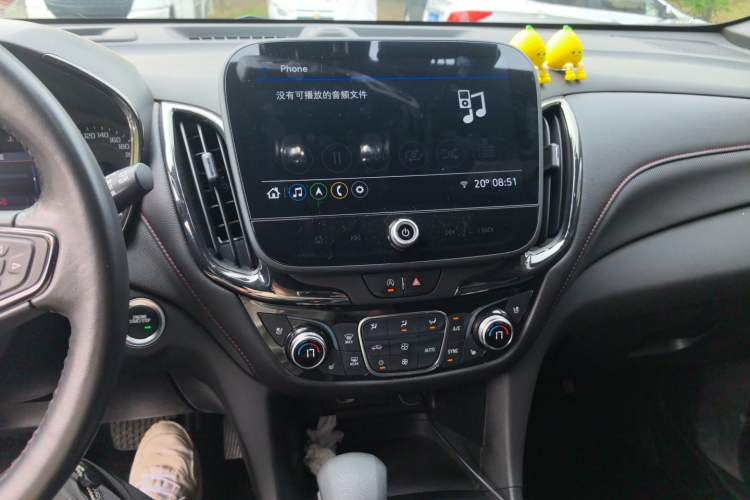Used Chevrolet Equinox 2023 Mild Hybrid 2.0T RS All-Wheel-Drive Smart Guardian Edition Audio And AC Panel
