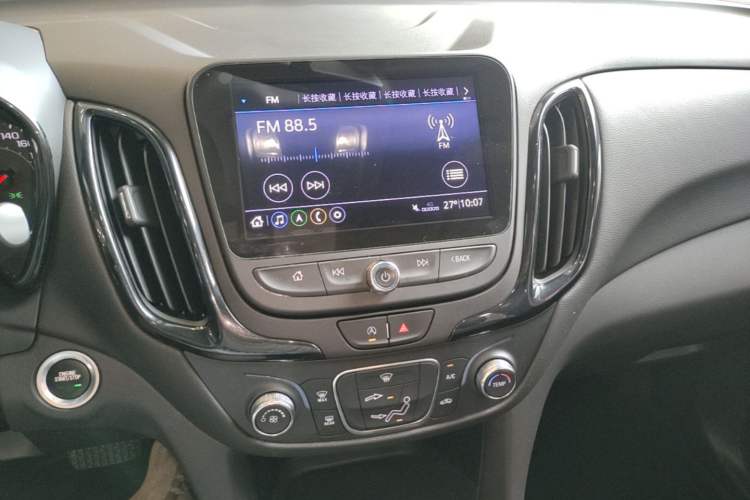 Used Chevrolet Equinox 2023 1.5T Chijie Version Audio And AC Panel