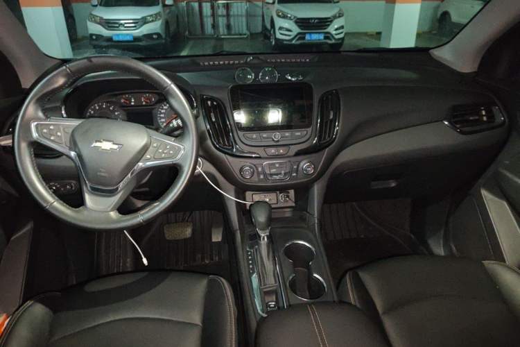 Used Chevrolet Equinox 2023 1.5T Chijie Version Center Console