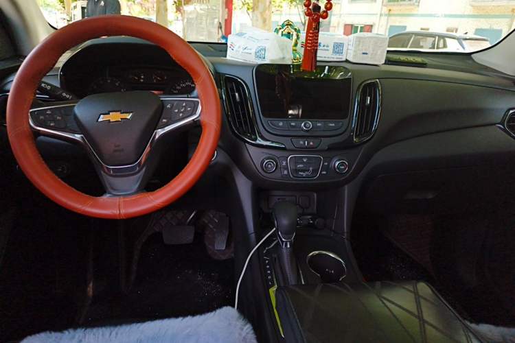 Used Chevrolet Equinox 2023 1.5T Chijie Version Center Console