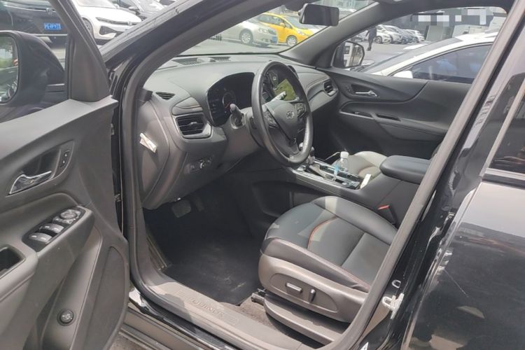 Used Chevrolet Equinox 2023 Mild Hybrid 2.0T RS Smart Boundary-Pushing Edition Driver Seat