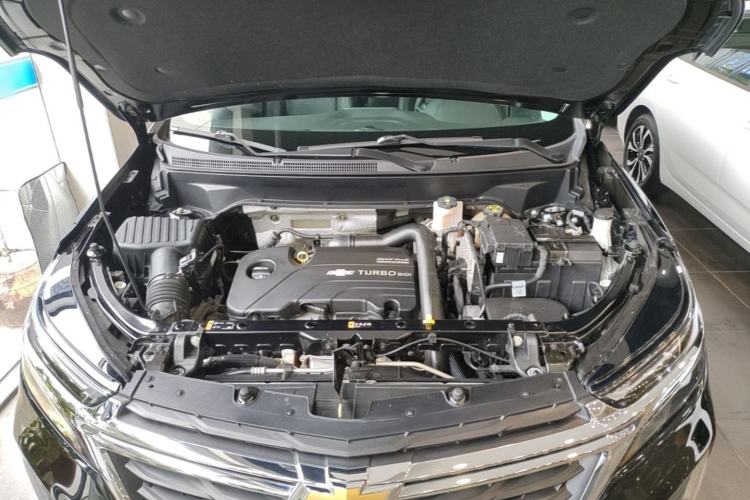 Used Chevrolet Equinox 2023 1.5T Chijie Version Engine Bay