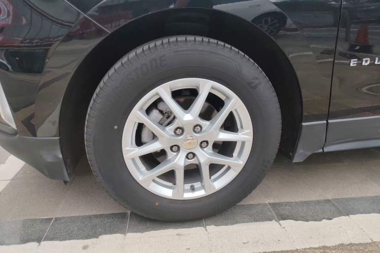 Used Chevrolet Equinox 2023 1.5T Chijie Version Left Front Wheel Hub