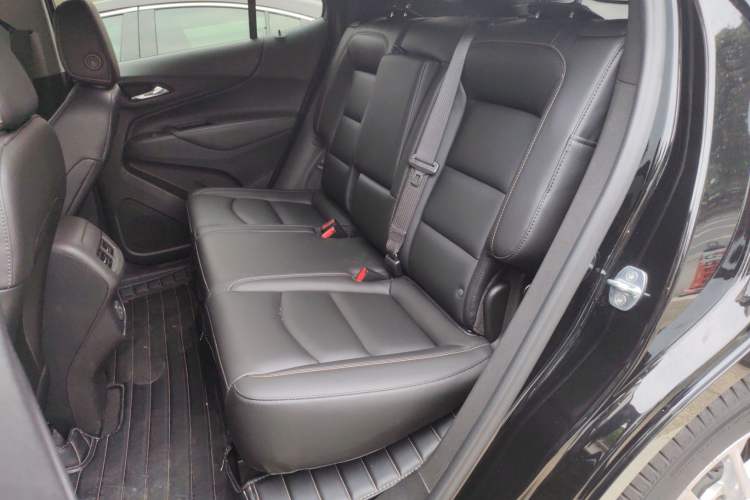Used Chevrolet Equinox 2023 1.5T Chijie Version Left Rear Seat