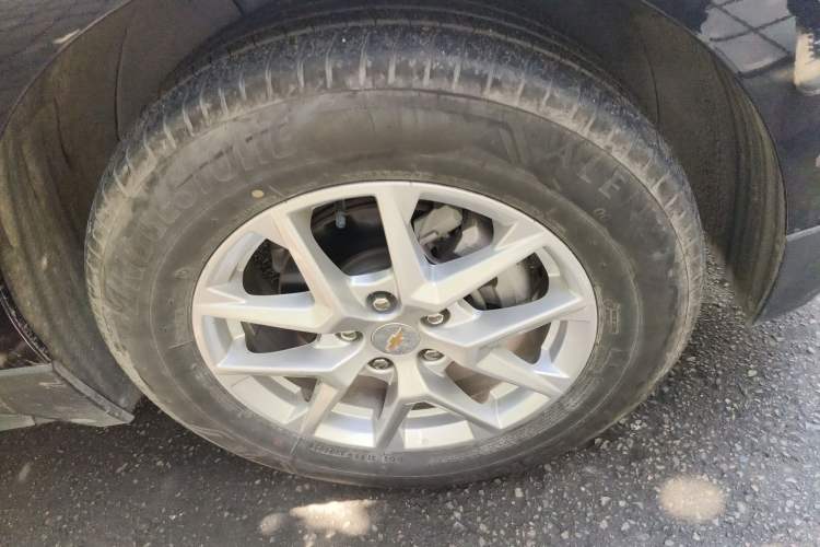 Used Chevrolet Equinox 2023 1.5T Chijie Version Right Front Wheel Hub