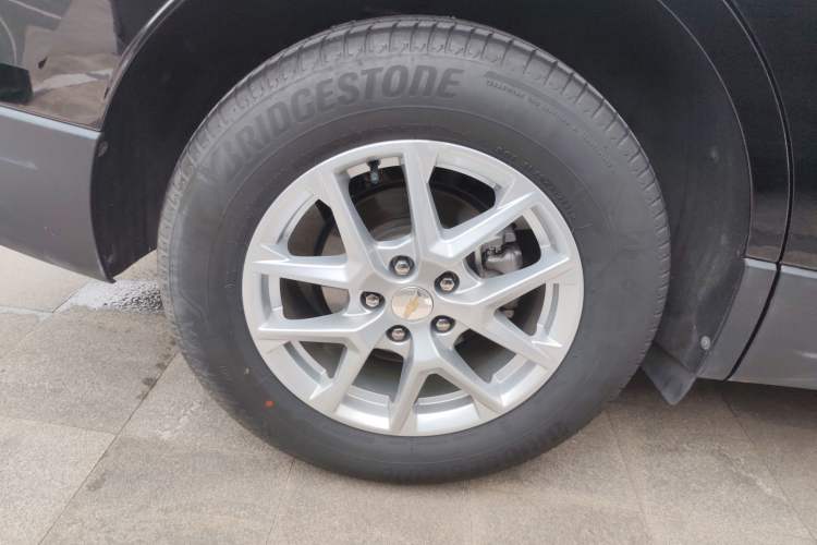 Used Chevrolet Equinox 2023 1.5T Chijie Version Right Rear Wheel Hub