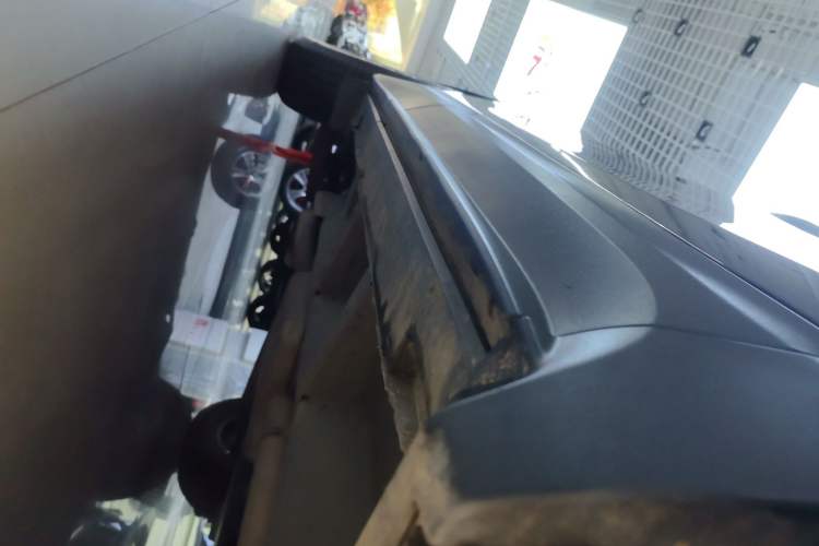Used Chevrolet Equinox 2023 1.5T Chijie Version Right Side Sill