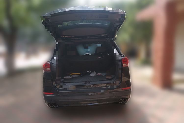 Used Chevrolet Equinox 2023 Mild Hybrid 2.0T RS Smart Boundary-Pushing Edition Trunk