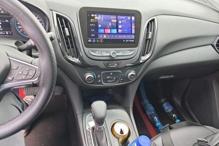 Used Chevrolet Equinox 2023 1.5T Chijie Version Audio And AC Panel