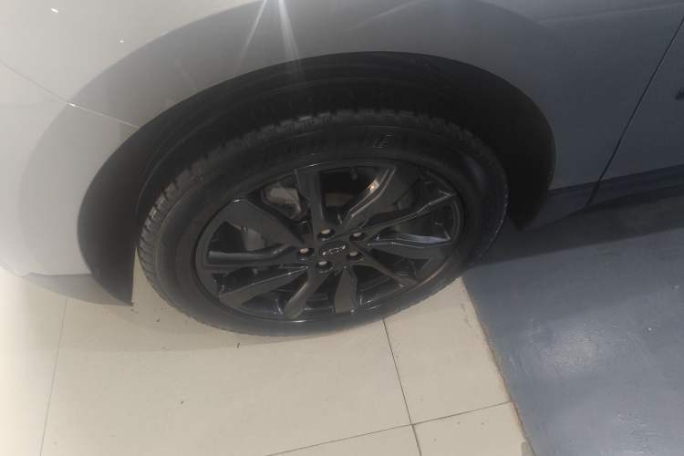 Used Chevrolet Equinox 2023 Mild Hybrid 2.0T RS All-Wheel-Drive Smart Boundary Edition Exterior 4