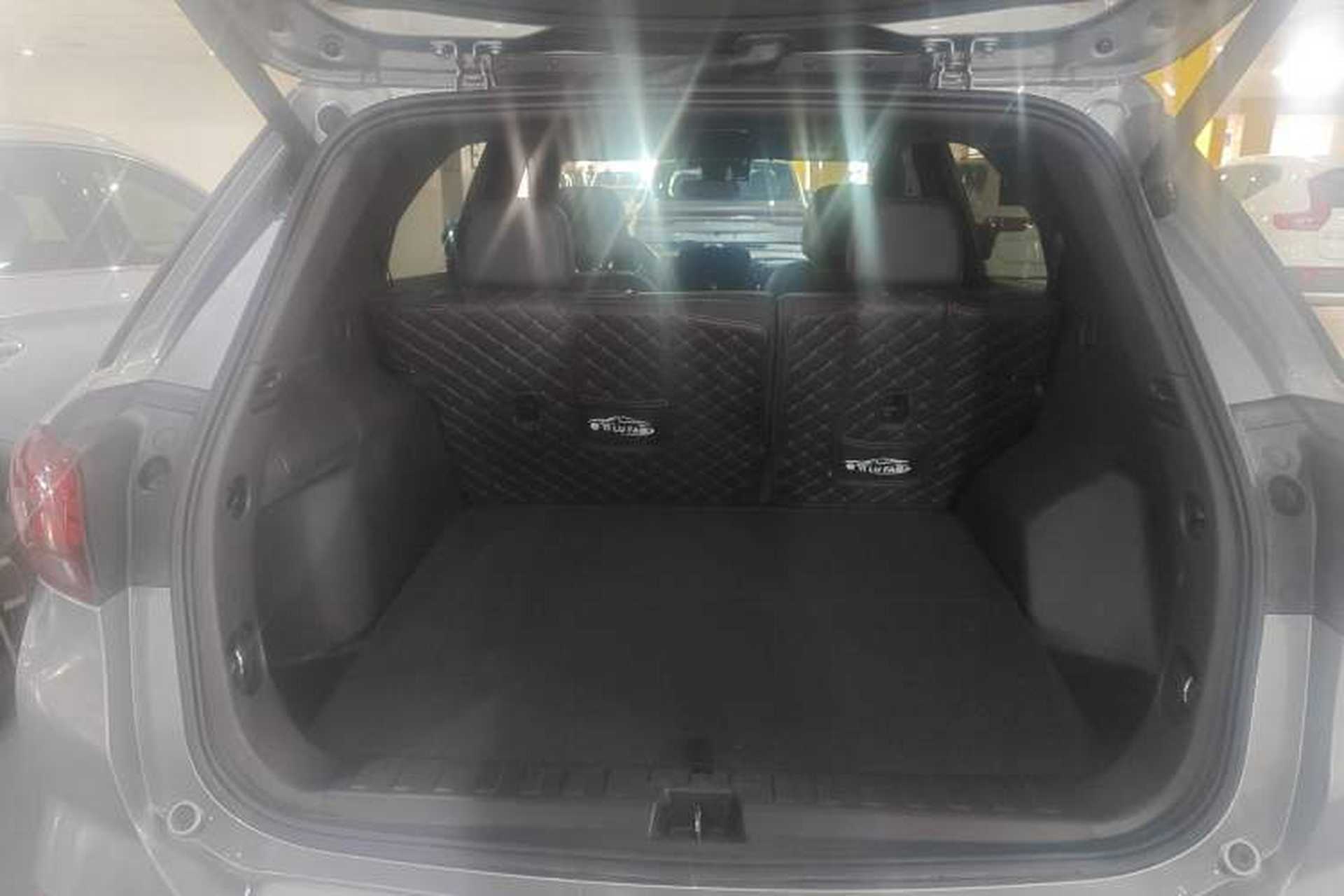 Used Chevrolet Equinox 2023 Mild Hybrid 2.0T RS All-Wheel-Drive Smart Boundary Edition Trunk