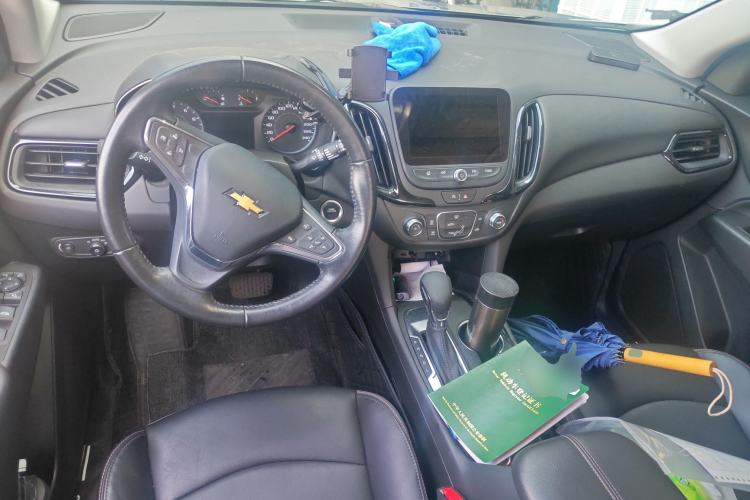 Used Chevrolet Equinox 2023 1.5T Chijie Version Center Console