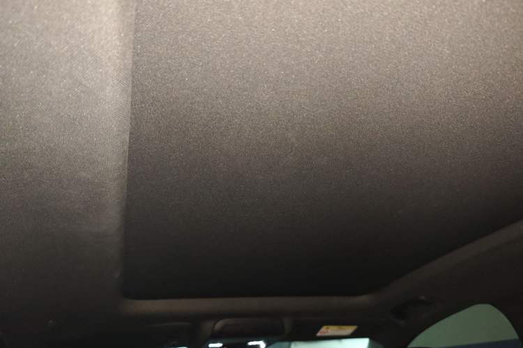 Used Chevrolet Equinox 2023 Mild Hybrid 2.0T RS Smart Boundary-Pushing Edition Headliner