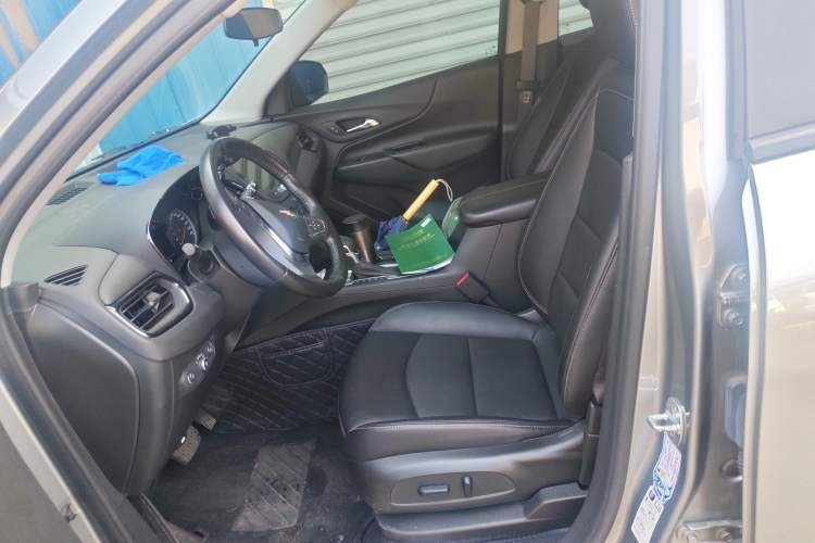 Used Chevrolet Equinox 2023 1.5T Chijie Version Left Front Seat