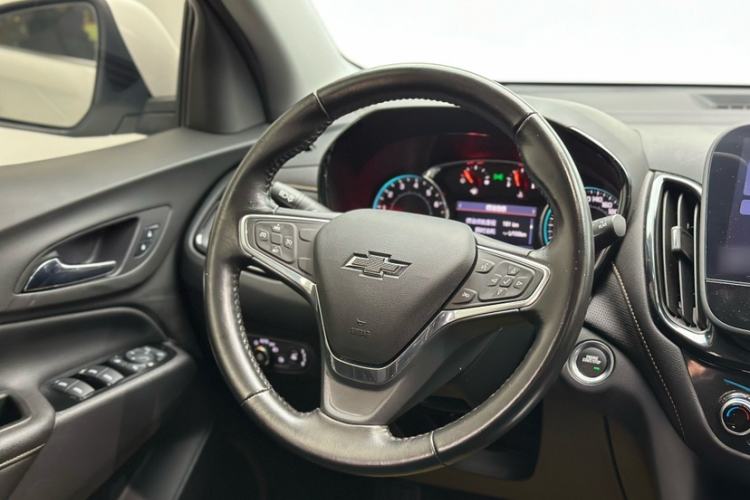 Used Chevrolet Equinox 2023 1.5T Yujie Version Interior 1
