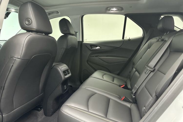 Used Chevrolet Equinox 2023 1.5T Yujie Version Interior 7