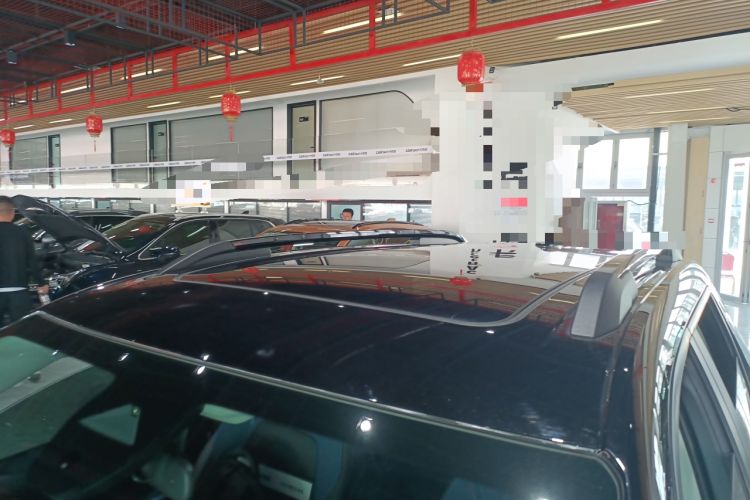 Used Chevrolet Equinox Plus 2024 102km RS Ultimate Edition Roof