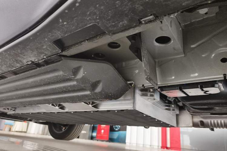 Used Chevrolet Equinox Plus 2024 102km RS Flagship Edition Chassis Rear Left