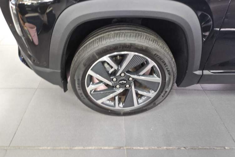 Used Chevrolet Equinox Plus 2024 102km RS Ultimate Edition Exterior 4