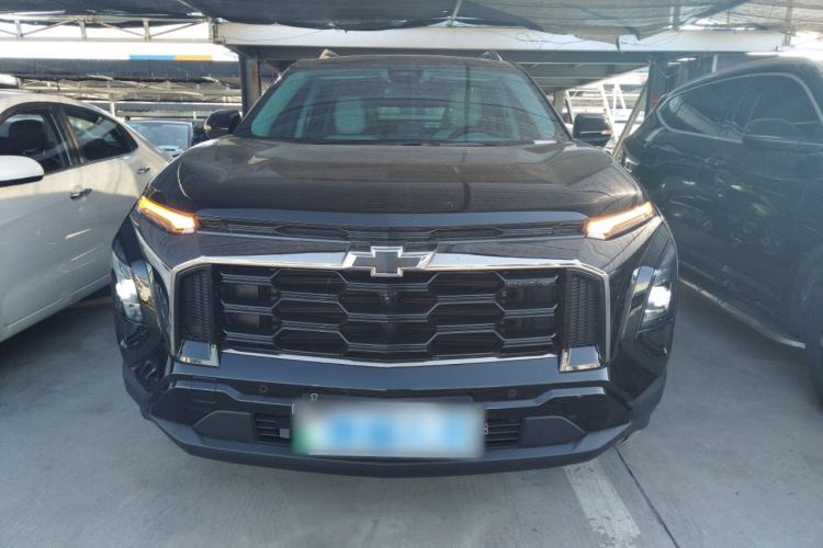 Used Chevrolet Equinox Plus 2024 155km ACTIV Ultimate Edition Front