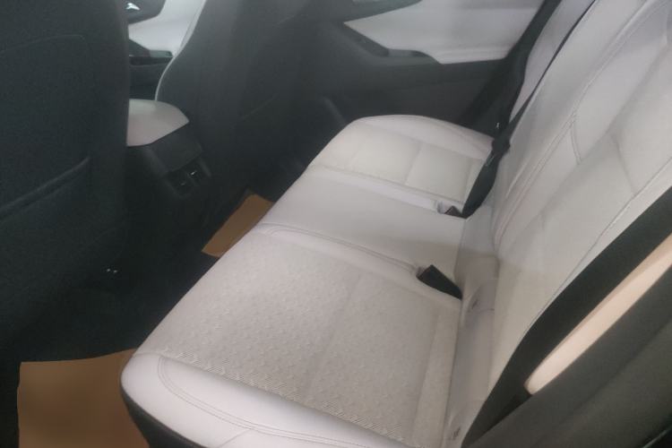 Used Chevrolet Equinox Plus 2024 102km RS Ultimate Edition Left Rear Seat