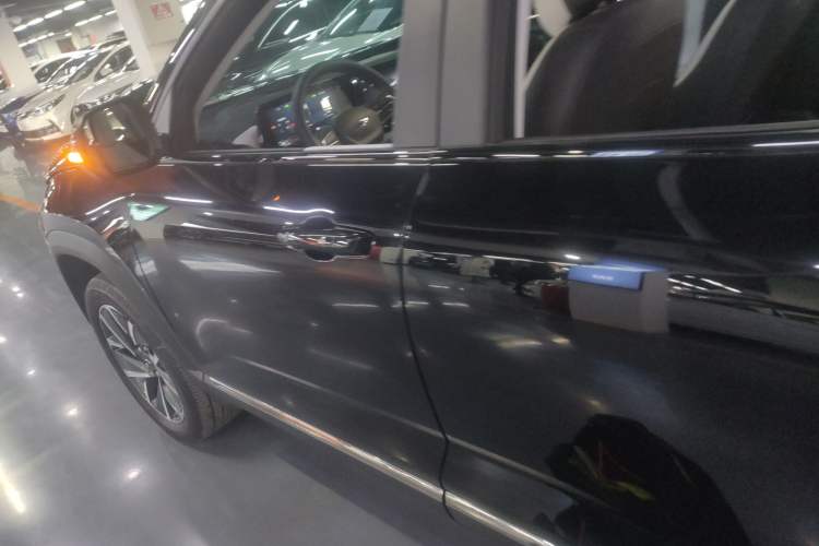 Used Chevrolet Equinox Plus 2024 102km RS Ultimate Edition Left Side