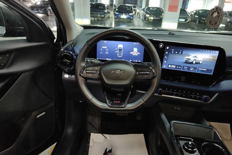 Used Chevrolet Equinox Plus 2024 102km RS Ultimate Edition Steering Wheel