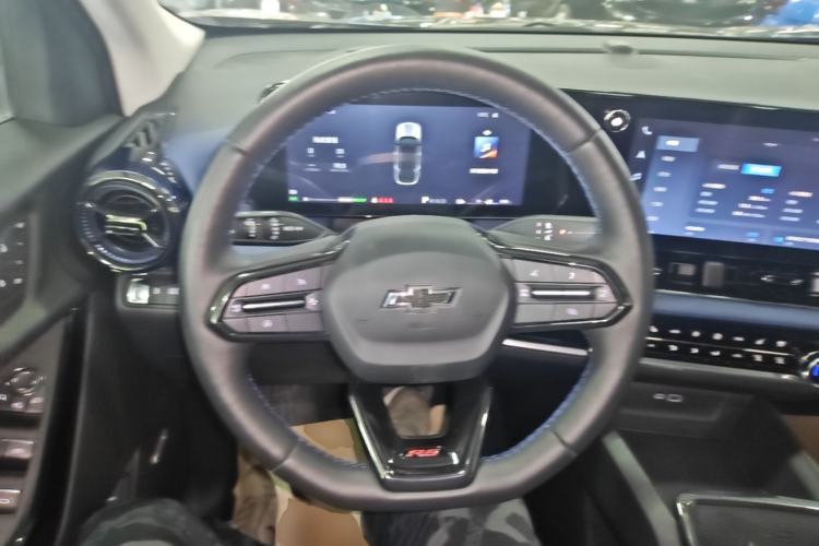 Used Chevrolet Equinox Plus 2024 102km RS Ultimate Edition Steering Wheel