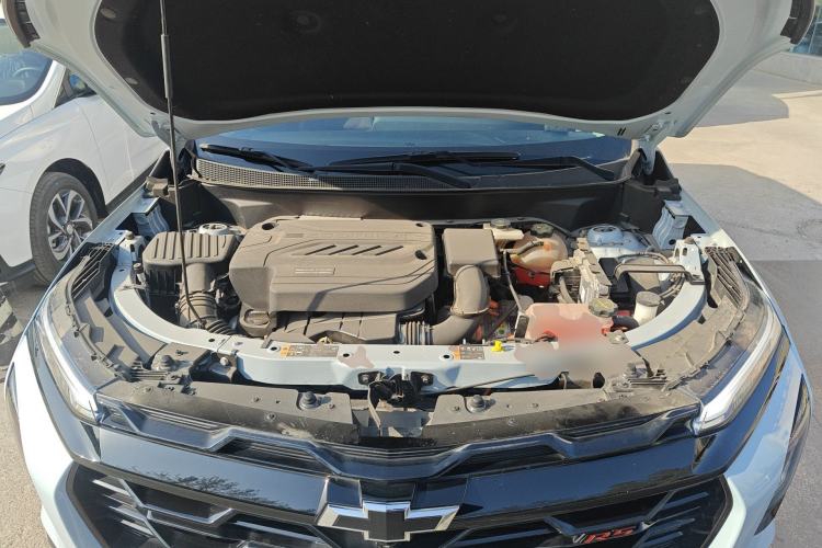 Used Chevrolet Equinox Plus 2024 102km RS Ultimate Edition Engine Bay