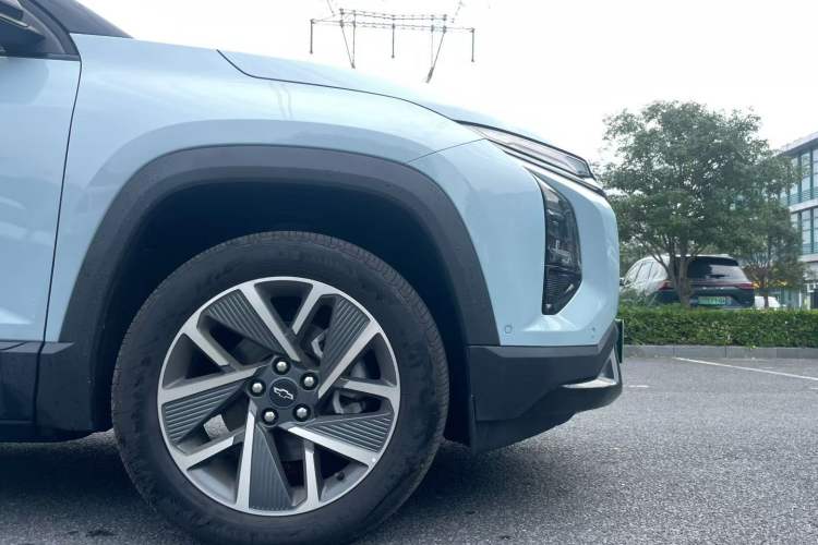 Used Chevrolet Equinox Plus 2024 102km RS Ultimate Edition Exterior 5