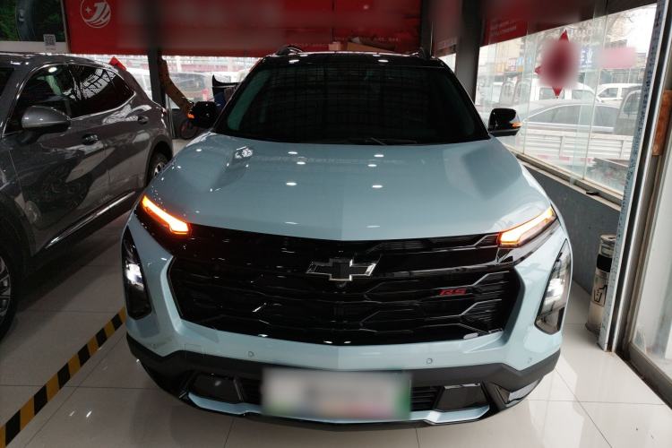 Used Chevrolet Equinox Plus 2024 102km RS Ultimate Edition Front