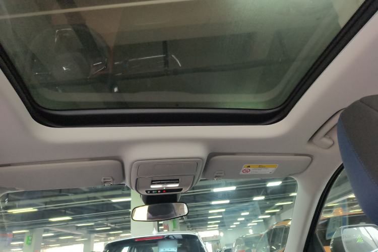 Used Chevrolet Equinox Plus 2024 102km RS Ultimate Edition Headliner