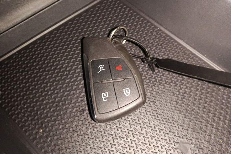 Used Chevrolet Equinox Plus 2024 102km RS Ultimate Edition Interior 1