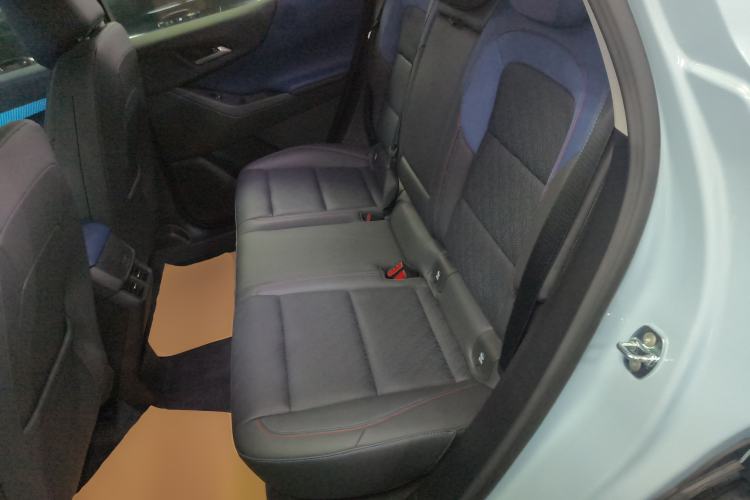 Used Chevrolet Equinox Plus 2024 102km RS Ultimate Edition Left Rear Seat