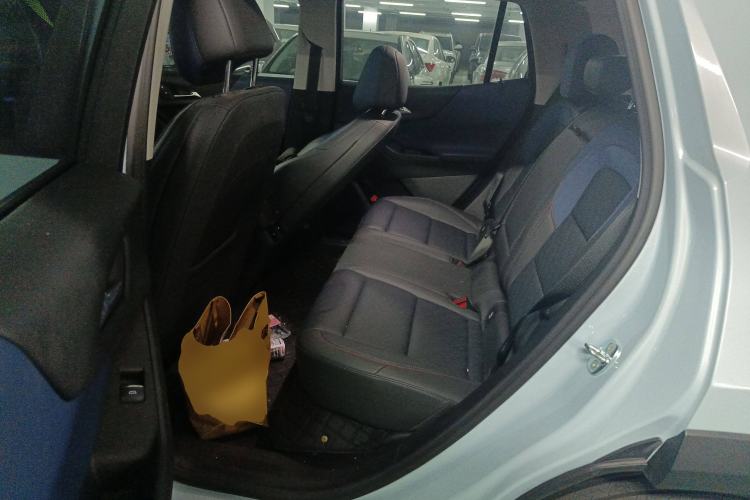 Used Chevrolet Equinox Plus 2024 102km RS Flagship Edition Left Rear Seat