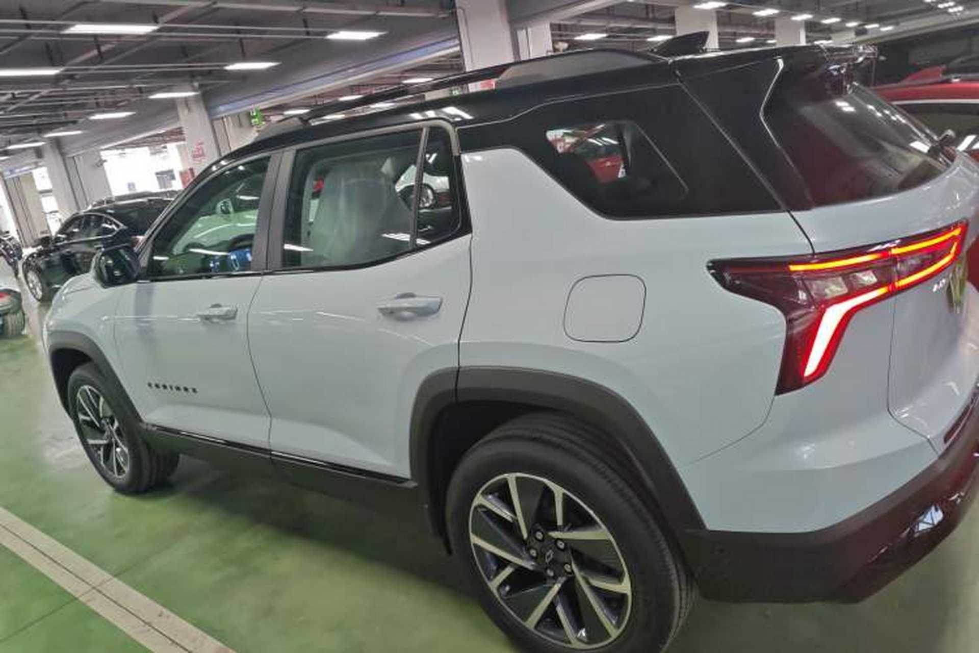 Used Chevrolet Equinox Plus 2024 102km RS Ultimate Edition Left Side