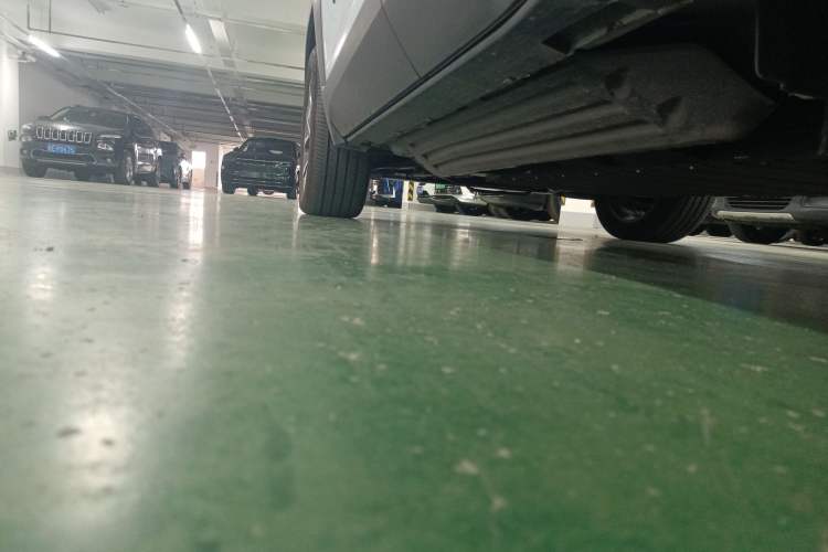 Used Chevrolet Equinox Plus 2024 102km RS Flagship Edition Left Side Sill
