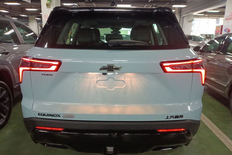 Used Chevrolet Equinox Plus 2024 102km RS Ultimate Edition Rear