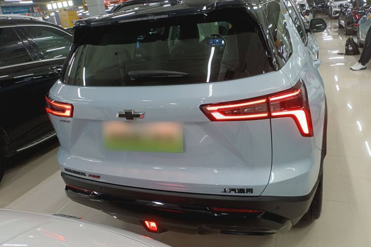Used Chevrolet Equinox Plus 2024 102km RS Ultimate Edition Rear